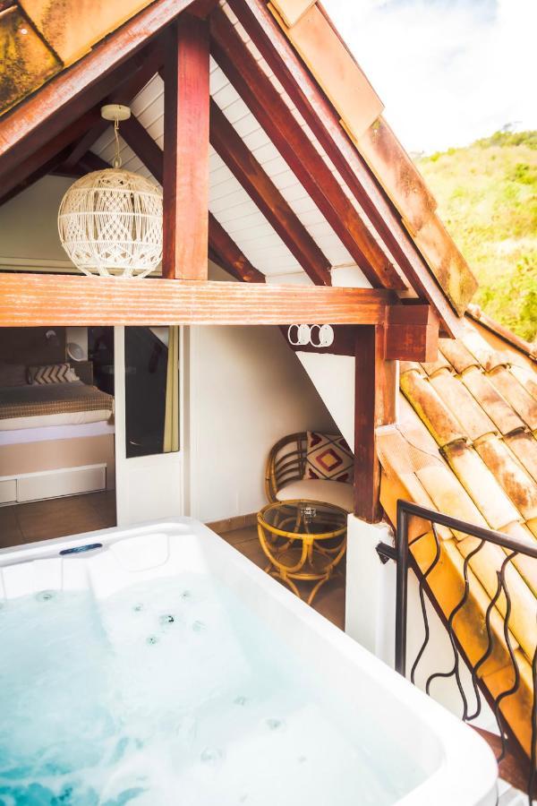 La Suite Villa Ле-Труаз-Иле Экстерьер фото